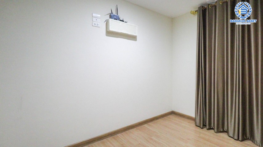 *****ทาวน์โฮมมือสองย่านนนทบุรี ม.โกลเด้นซิตี้ ปิ่นเกล้า-จรัญสนิทวงศ์ หลังมุม! เนื้อที่เกือบ 27 ตร.ว. ฟังก์ชัน 5 ห้องนอน 4 ห้องน้ำ 2 ที่จอดรถ บ้านสวยสภาพดี บนทำเลเชื่อมต่อถ.บางกรวย-ไทรน้อย,  ถ.ราชพฤกษ์, ถ.จรัญสนิทวงศ์ ใกล้รถไฟฟ้าสายสีแดง "สถานีบางบำหรุ" ราคาสุดคุ้ม!